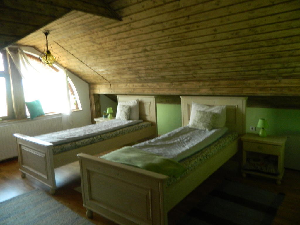 Pensiunea Romantic Sadu Номер фото